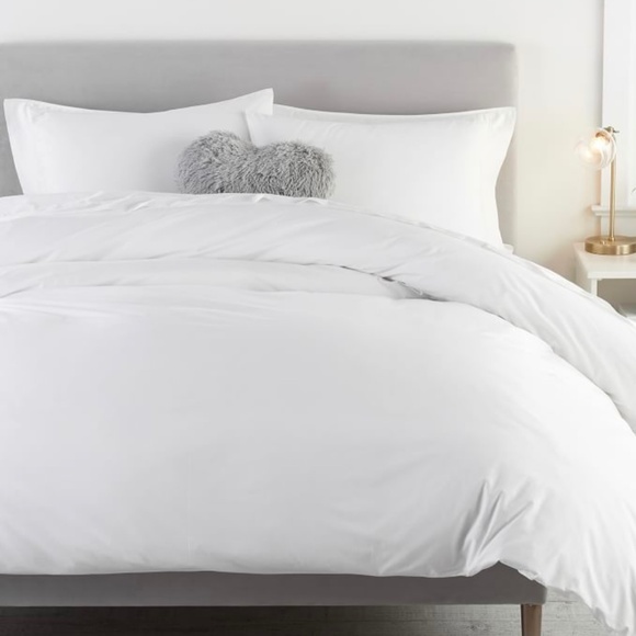POTTERY BARN TEEN CLASSIC ORGANIC DUVET COVER. SIZE: TWIN XL (68"WIDE X 86" LONG - Picture 1 of 3